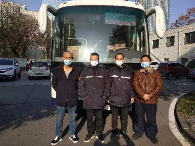 爱游戏体育-湖北磐口临危受命，拼命抢分保级希望